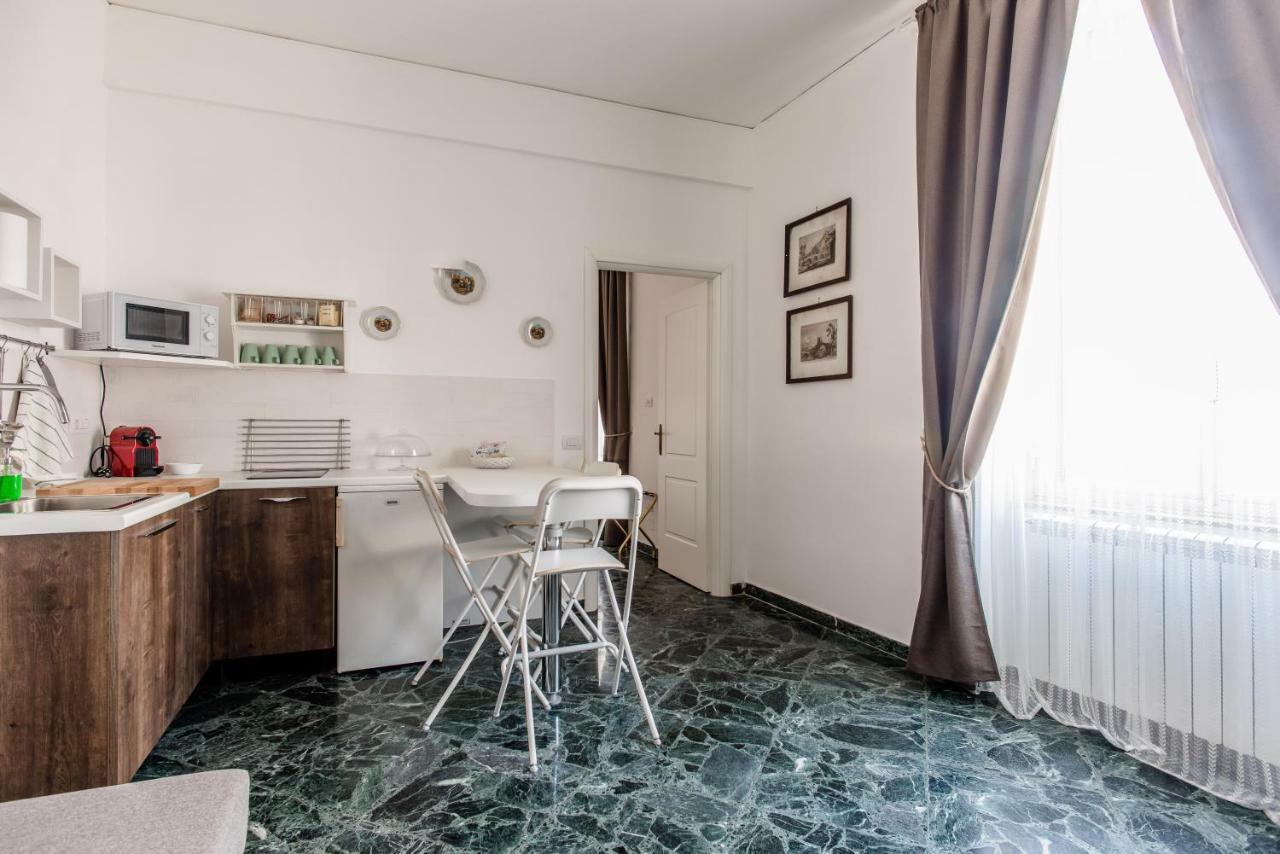 Apartament La Casa Di Eugenio Neapol Zewnętrze zdjęcie